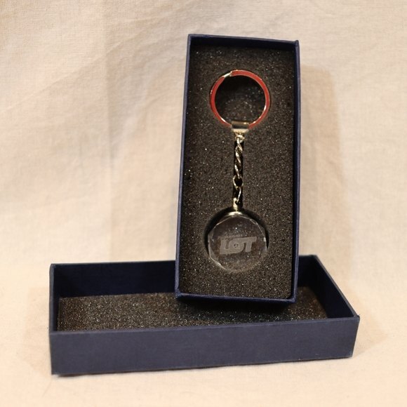 Polish Airlines Airplane Key Chain 4″ Collectible Memorabilia New in Box - Picture 2 of 5